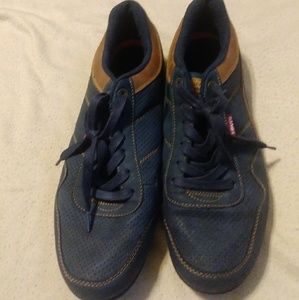 Levis shoes